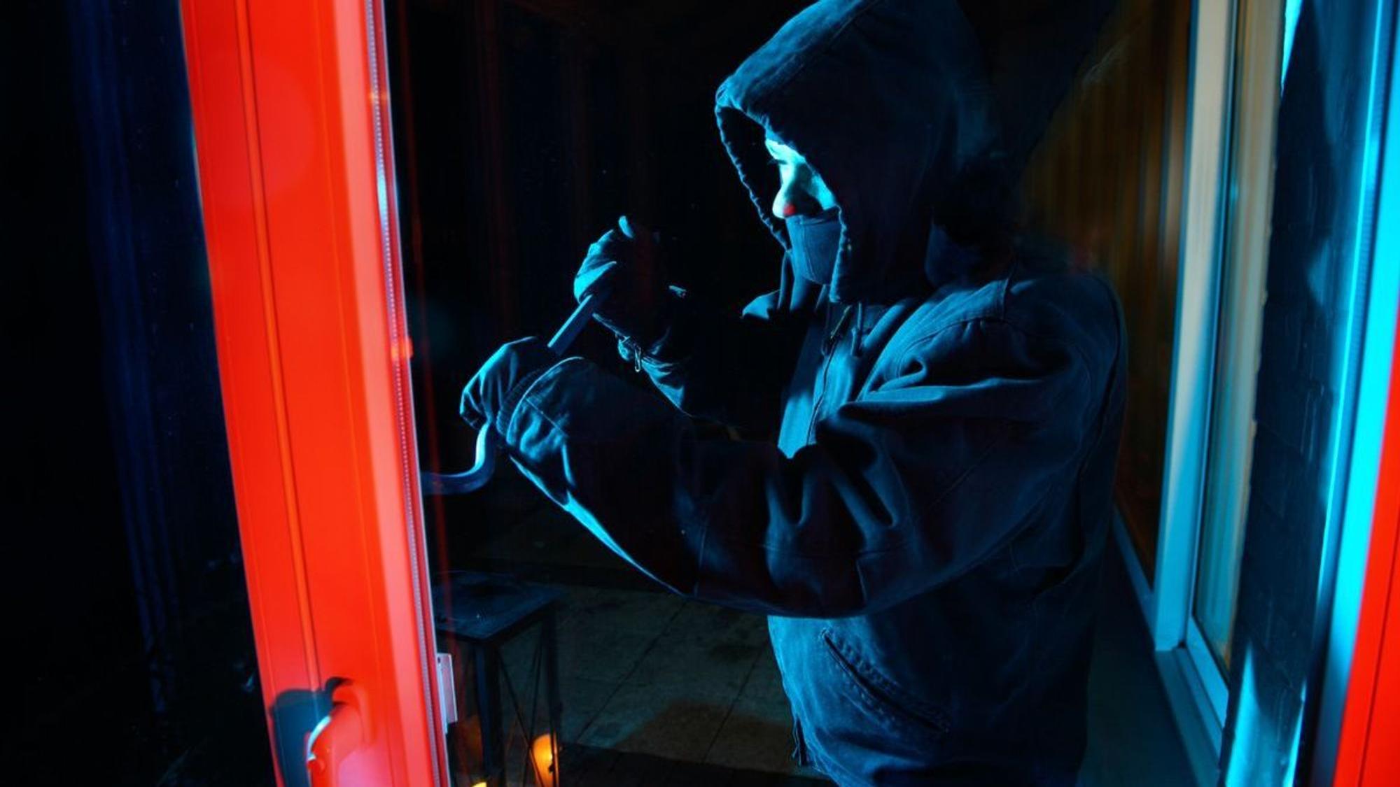 POL-ME: Hoher Schaden bei Einbruch in Werkstatt - 2507039