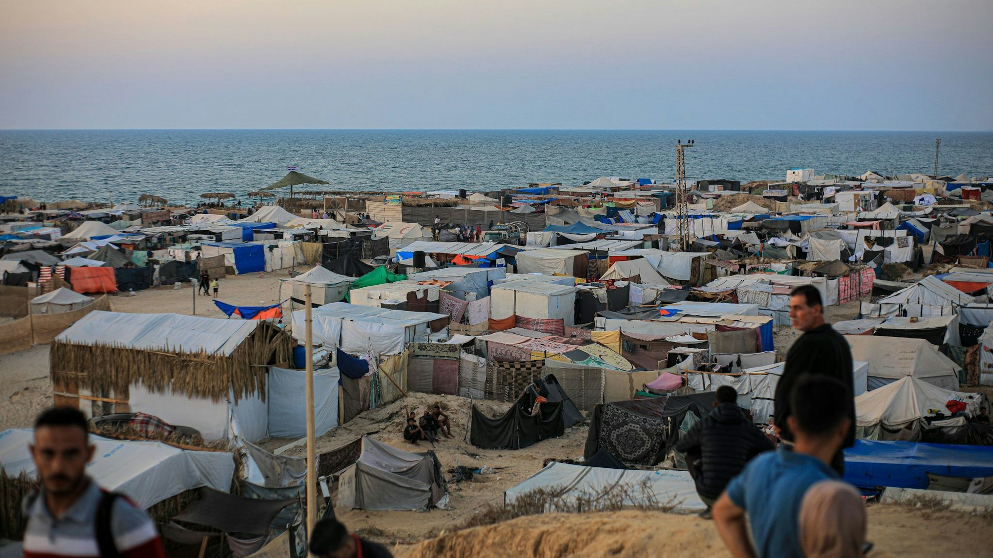 Israel plant Auffanglager für Hunderttausende Gaza-Bewohner.