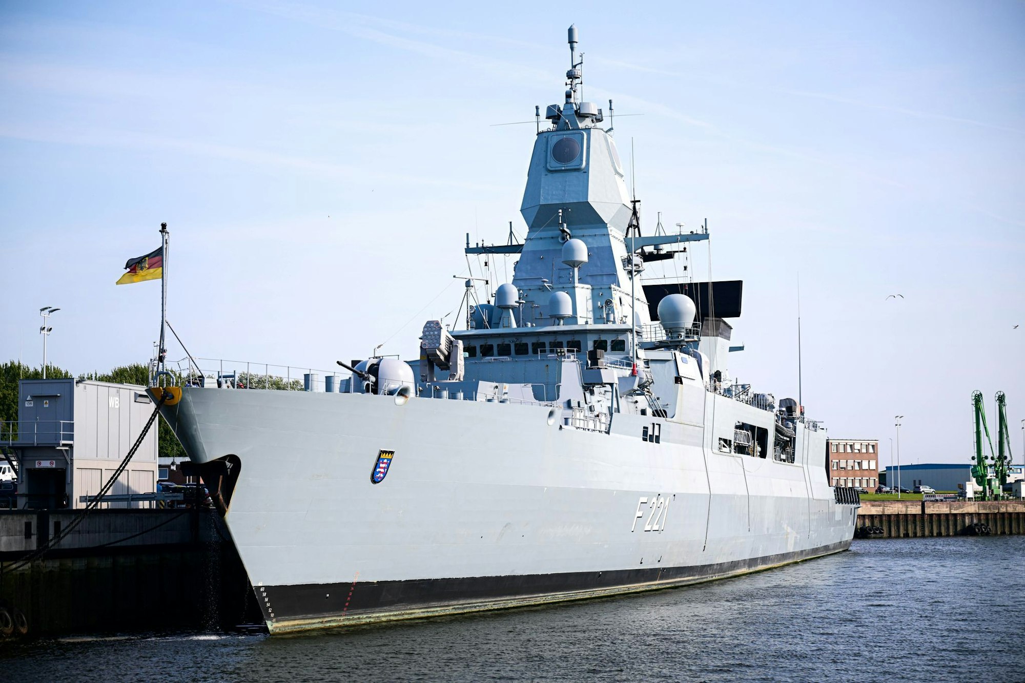 Die deutsche Fegatte war für die EU-Militärmission «Aspides» im Roten Meer im Einsatz. Kürzlich hat es laut Auswärtigem Amt dort einen Vorfall mit chinesischer Beteiligung gegeben.