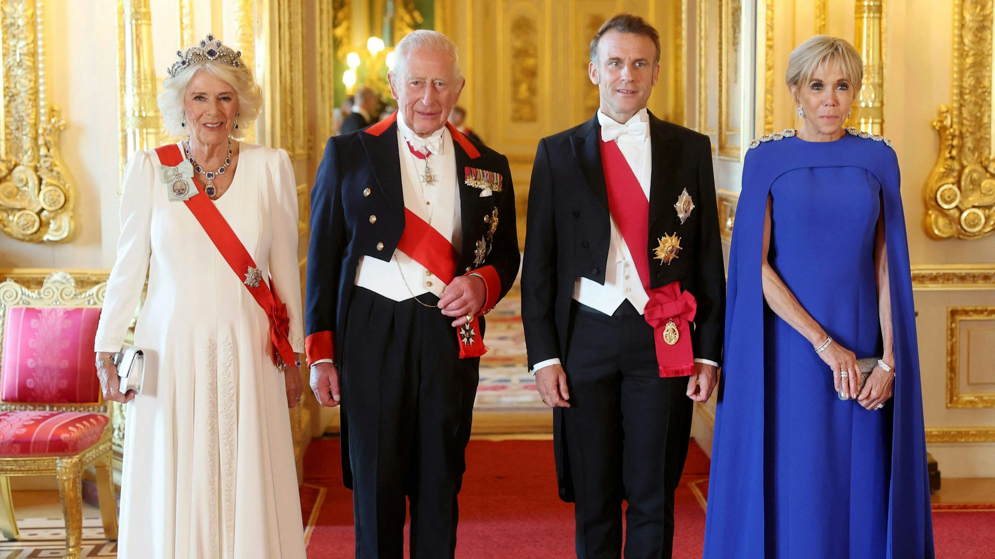 König Charles, Königin Camilla und die Macrons beim Staatsbankett in Windsor – ein festlicher Moment zum Auftakt des Staatsbesuchs.