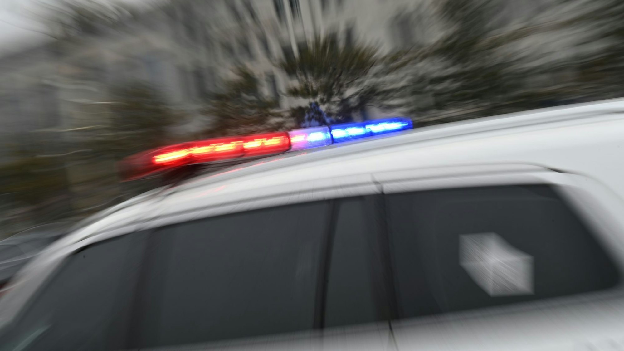 Die Polizei ermittelt gegen den Betreiber und das Küchenpersonal des Kindergartens. (Symbolbild)