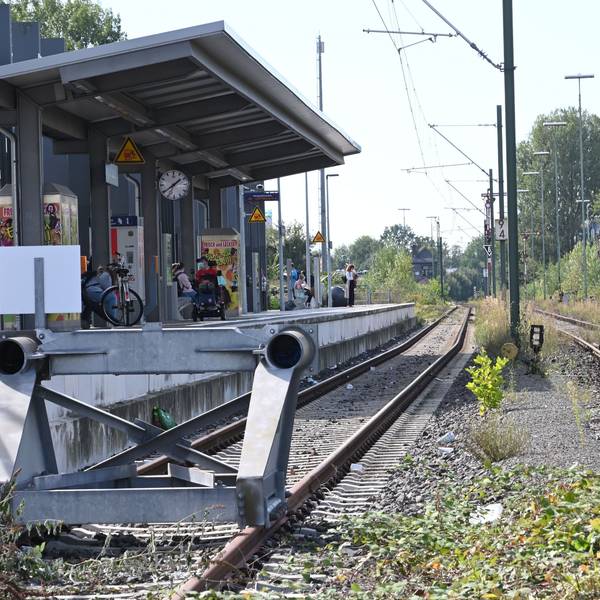 S-Bahn Bergisch Gladbach Bahnhof