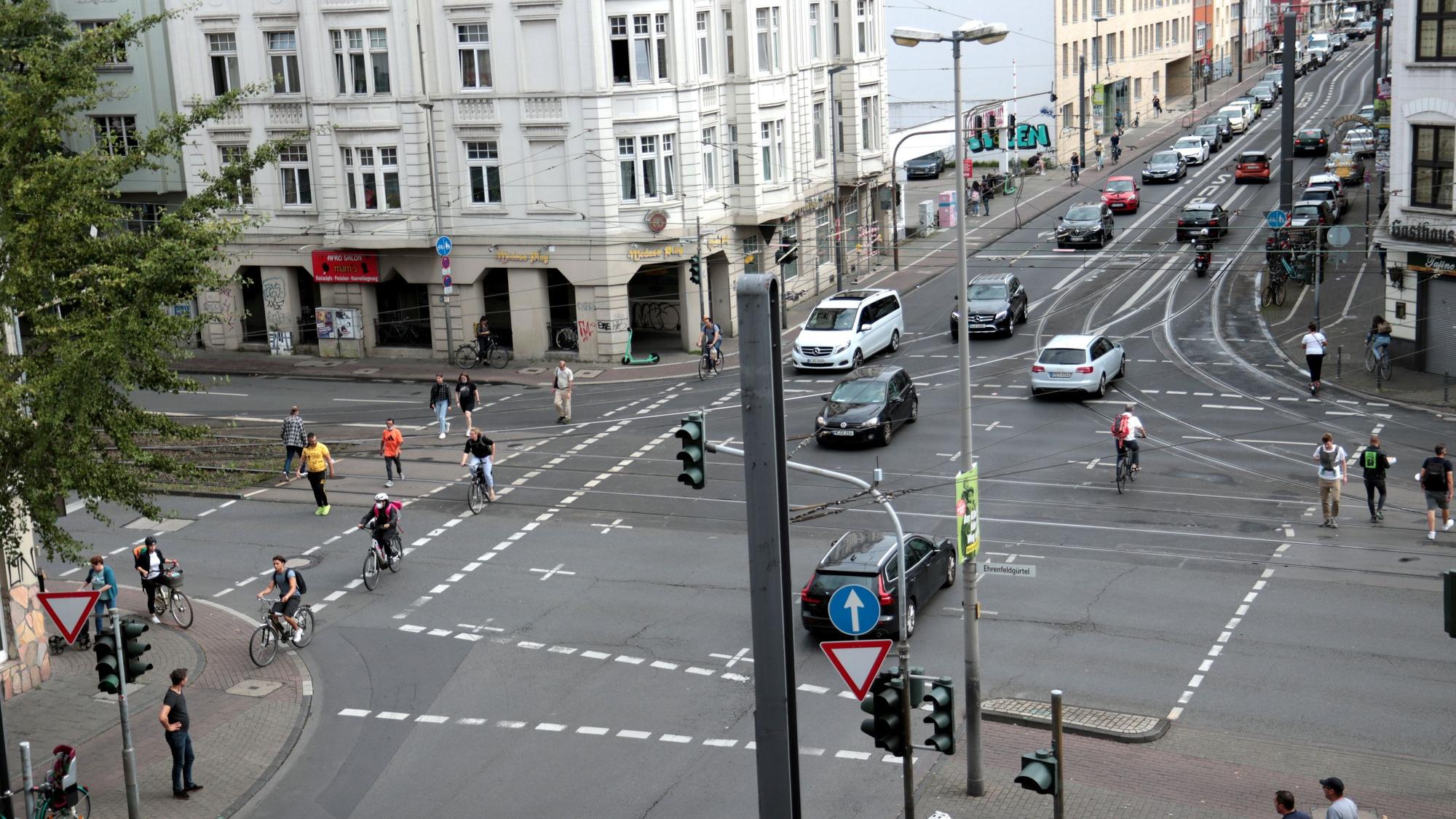 Kreuzung Ehrenfeldgürtel/Subbelratherstraße. (Archivbild)