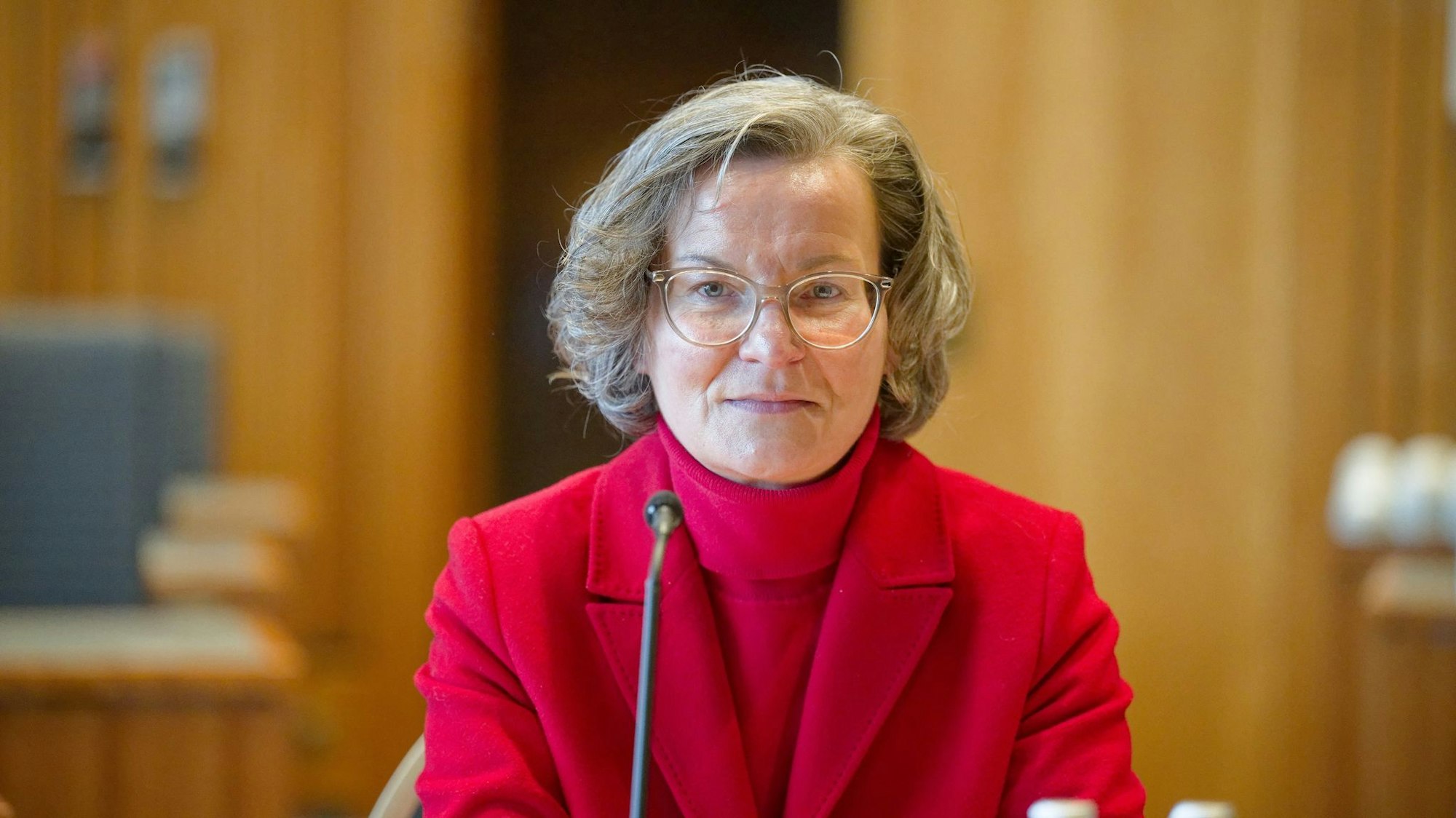 Ministerin Ina Scharrenbach (CDU) im Untersuchungsausschuss zur Hochwasserkatastrophe (Archivfoto)