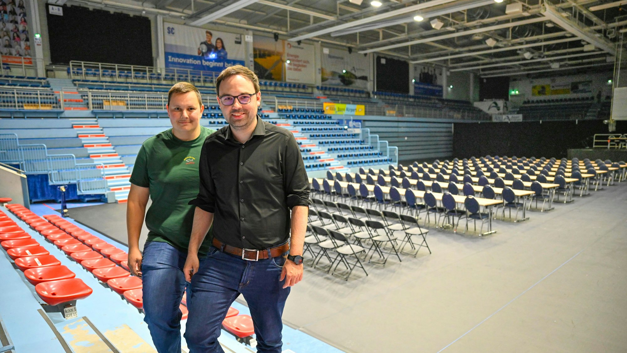 Moritz Müller und Tim Ochsenbrücher (l.) haben den Parteitag mit einem großen Team organisiert.