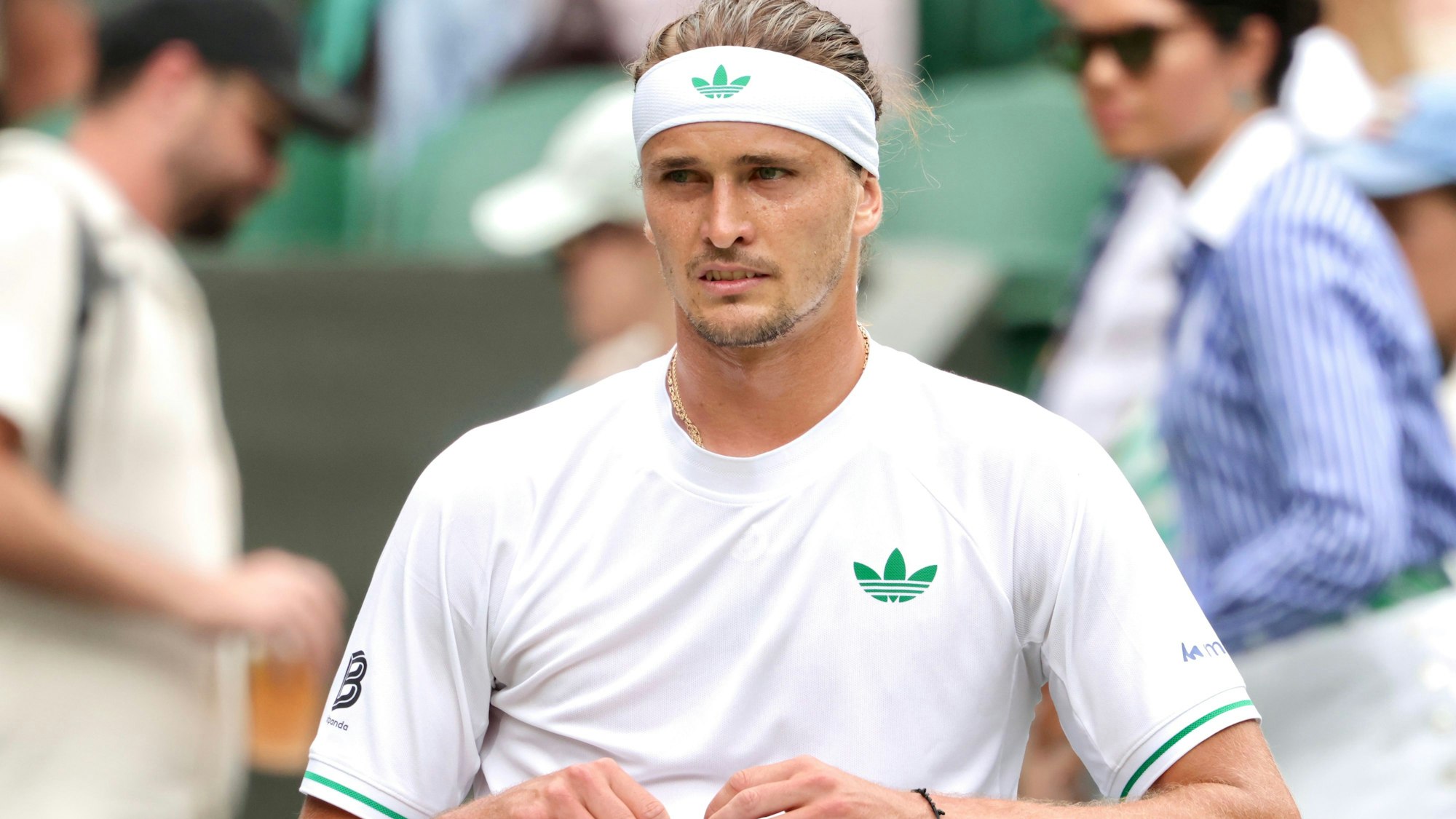 Alexander Zverev beim Wimbeldon-Turnier in London, bei dem er in der ersten Runde gegen Rinderknech ausschied.