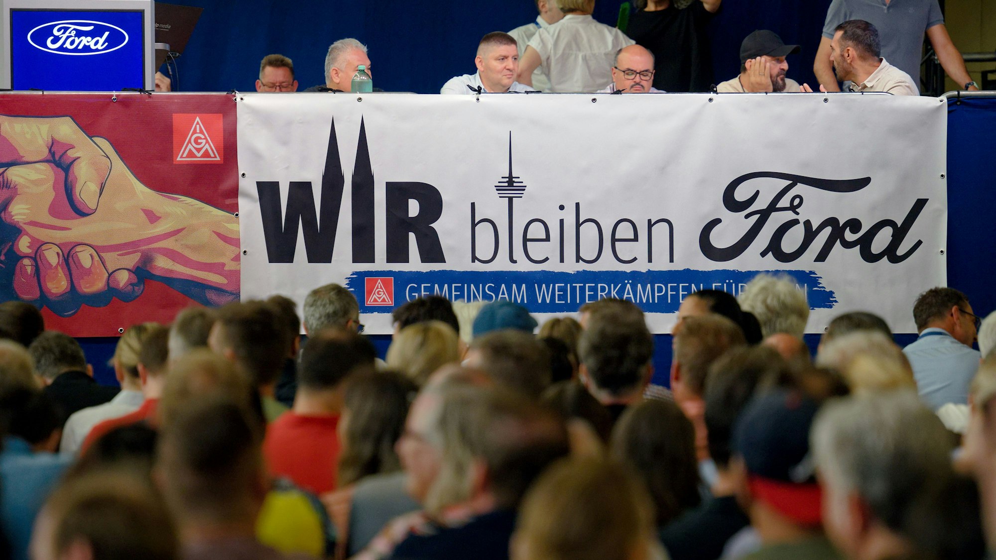 Mitarbeiterversammlung in den Kölner Ford-Werken