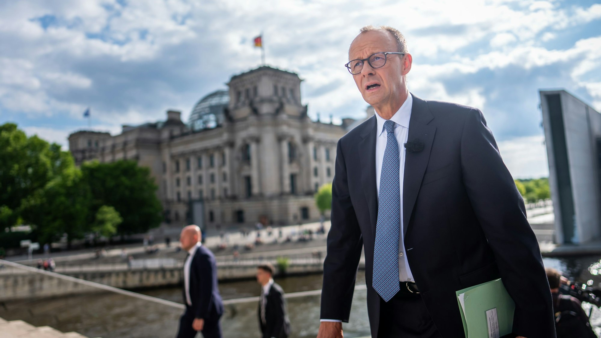 Merz stand im ARD-Sommerinterview Rede und Antwort.