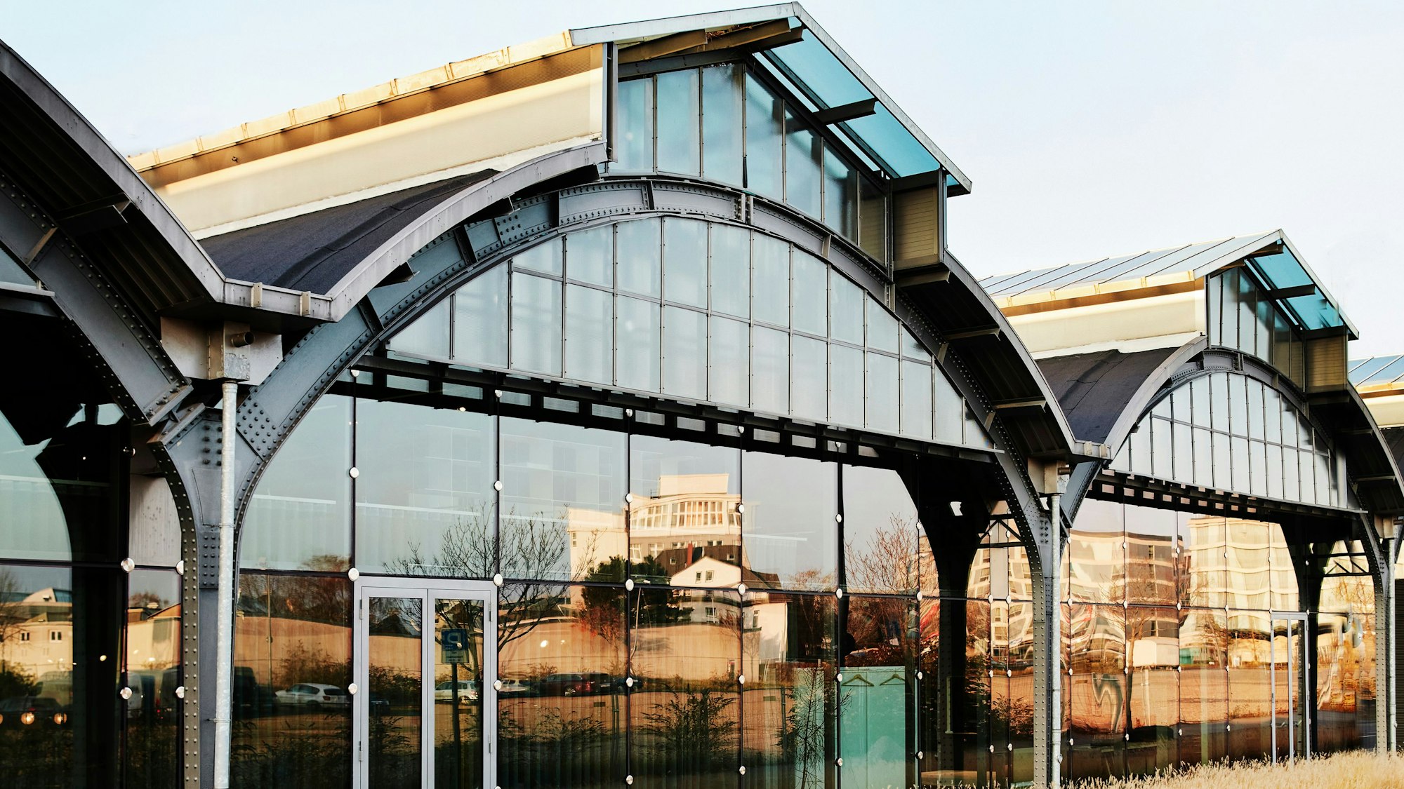 Die Koelnmesse wird die 3.500 Quadratmeter Ausstellungsfläche in der Design Post zukünftig regelmäßig nutzen.