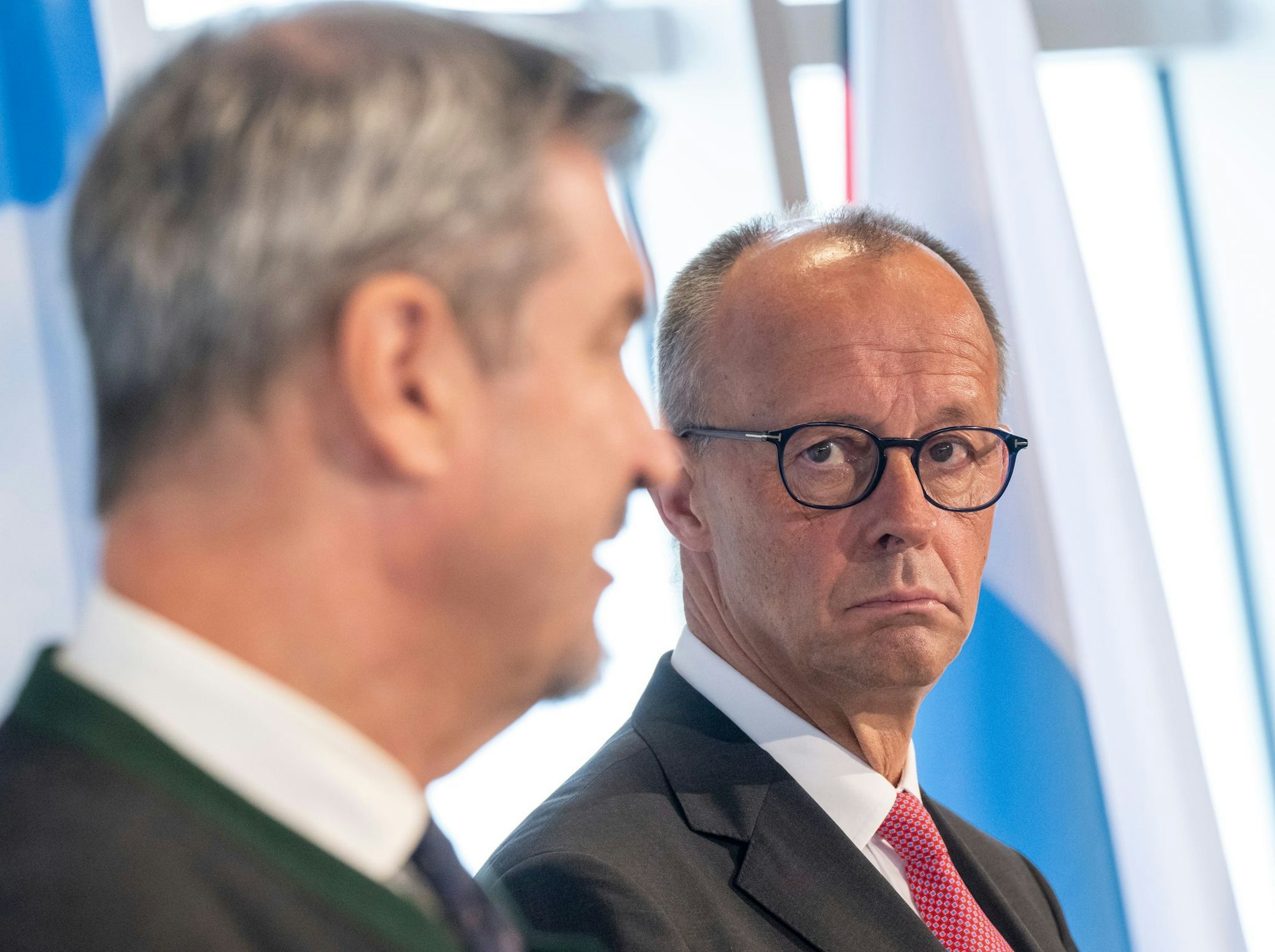 Zu der Richterwahl äußerte sich der Kanzler bei einem Besuch auf der Zugspitze.