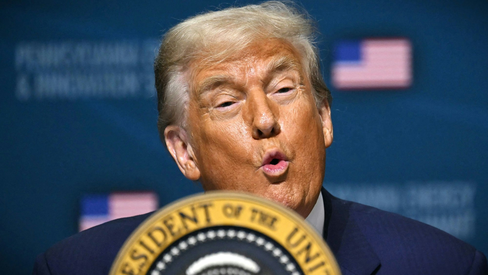 US-Präsident Donald Trump. Das Thema Jeffrey Epstein sei „tot“, erklärte der Republikaner am Dienstag. Die Demokraten sehen das anders. (Archivbild)