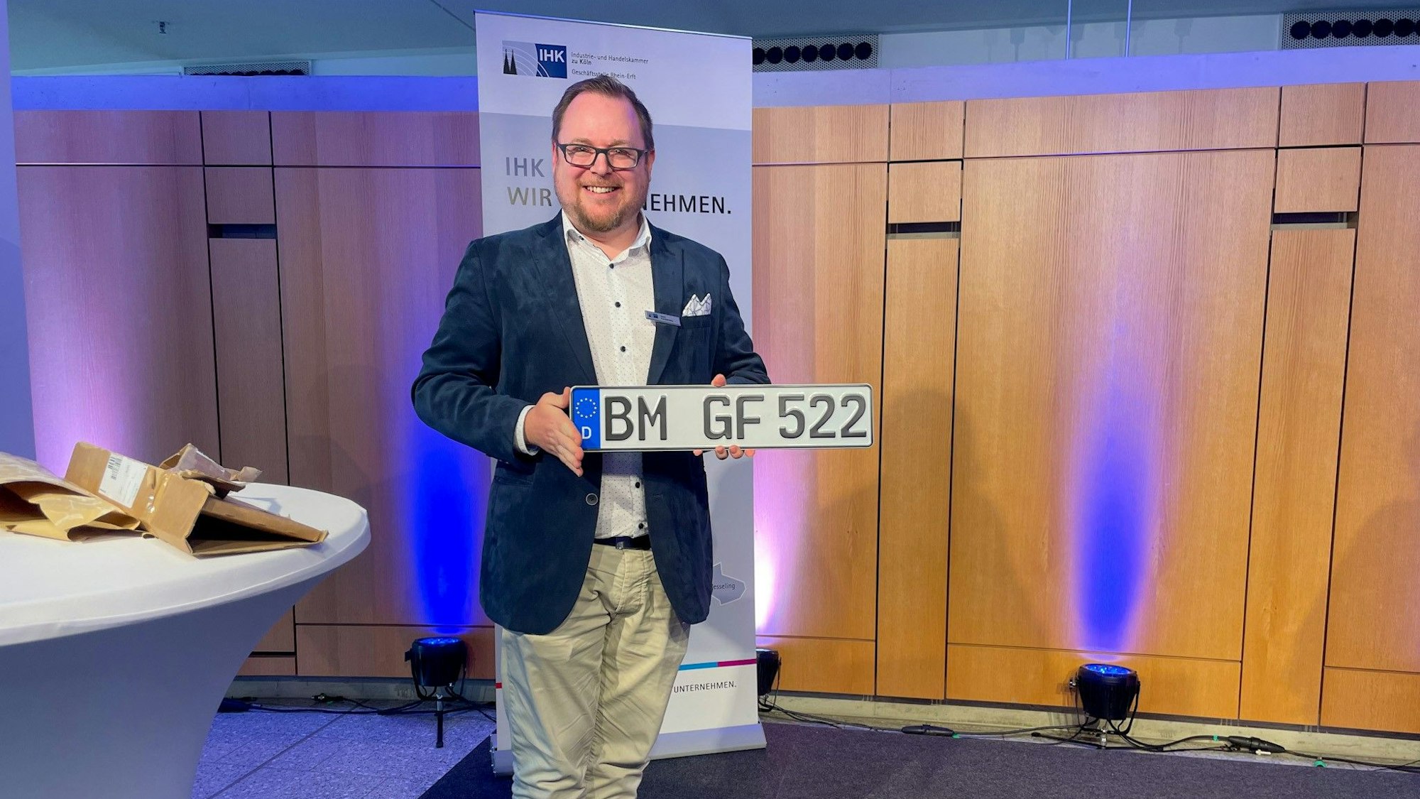 2022 folgte Gero Fürstenberg als neuer Leiter der IHK-Geschäftsstelle in Bergheim und auf Thorsten Zimmermann.