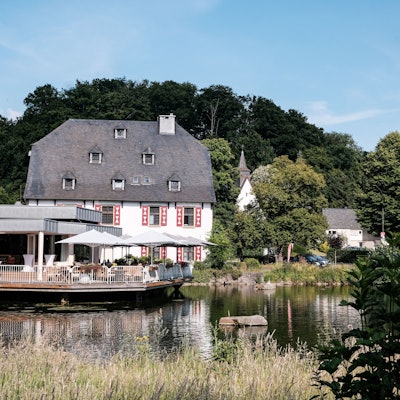 Die Komturei beherbergt heute ein Hotel und ein Restaurant.