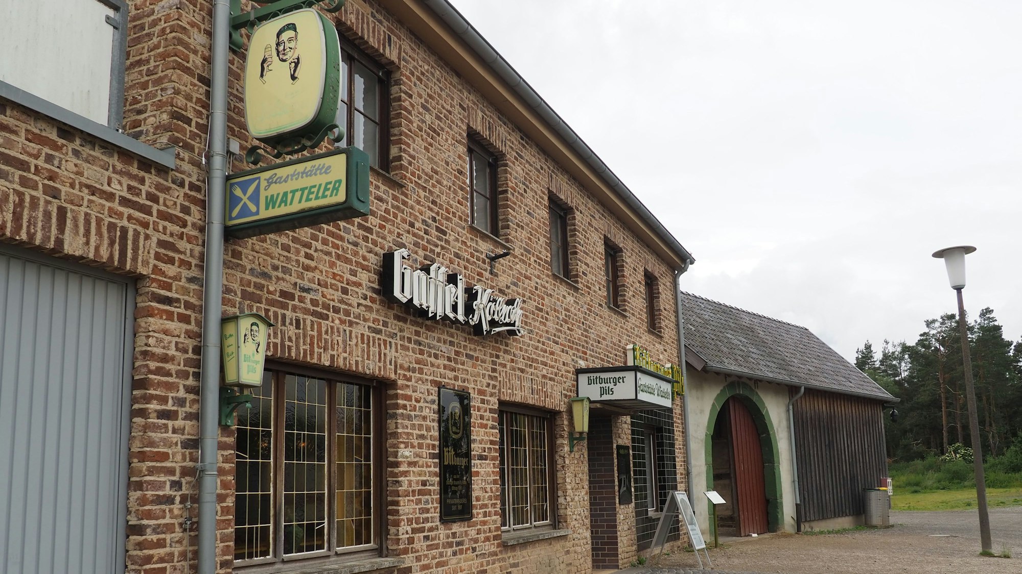 Die historische Gaststätte Watteler ist nun im Freilichtmuseum Kommern in Betrieb.