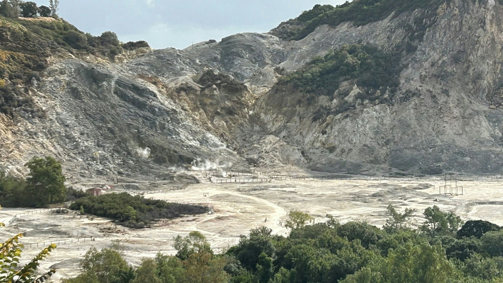 Die Region Neapel ist von einem Erdbeben erschüttert worden. Dort befindet sich ein Supervulkan, die Phlegräischen Felder. (Archivfoto)