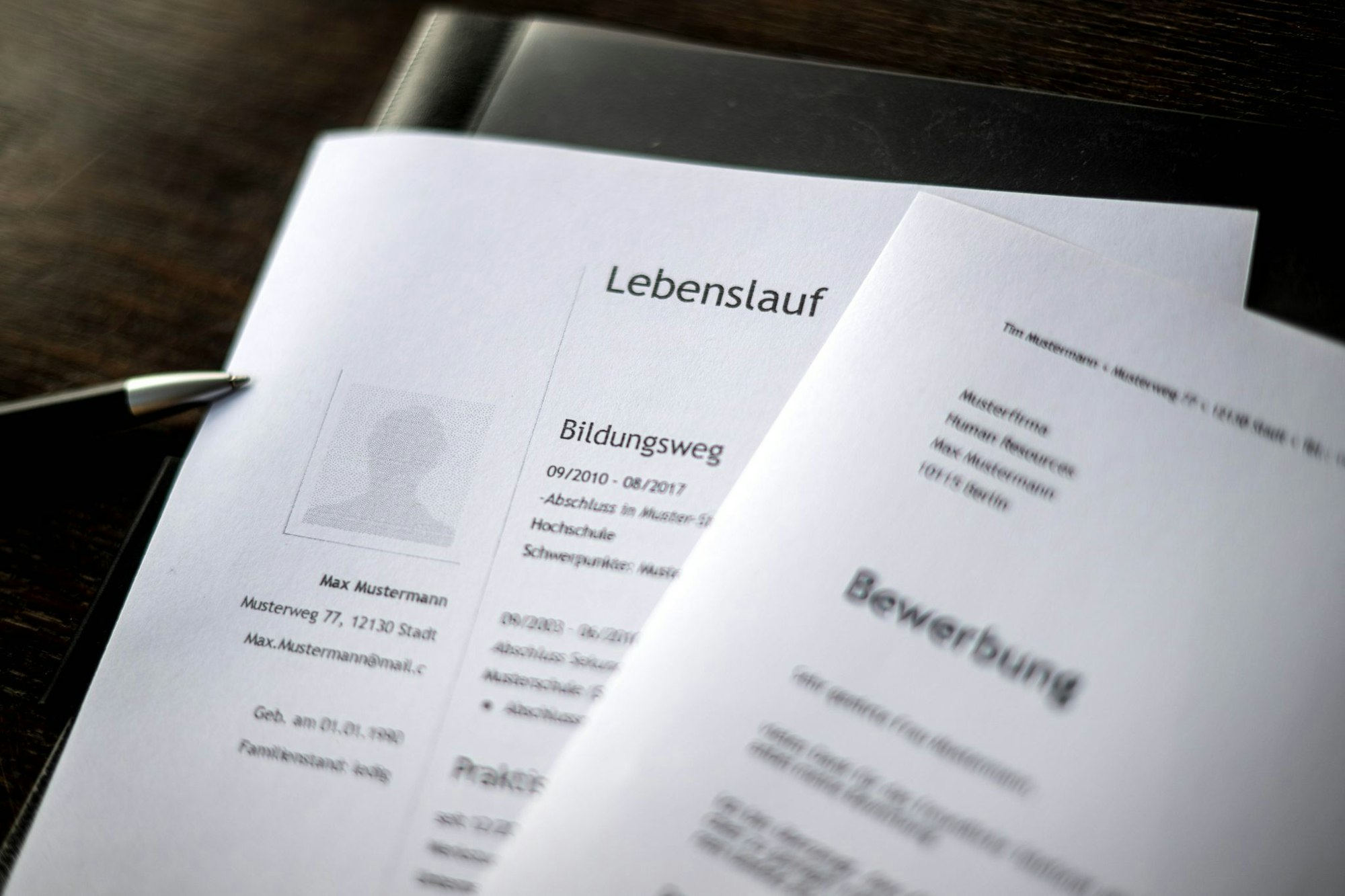 Als Bewerber sitzt man derzeit am längeren Hebel. (Illustration)