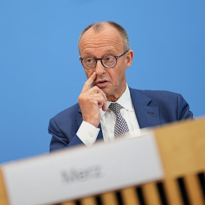 Bundeskanzler Friedrich Merz (CDU) spricht bei seiner Sommer-Pressekonferenz in der Bundespressekonferenz.