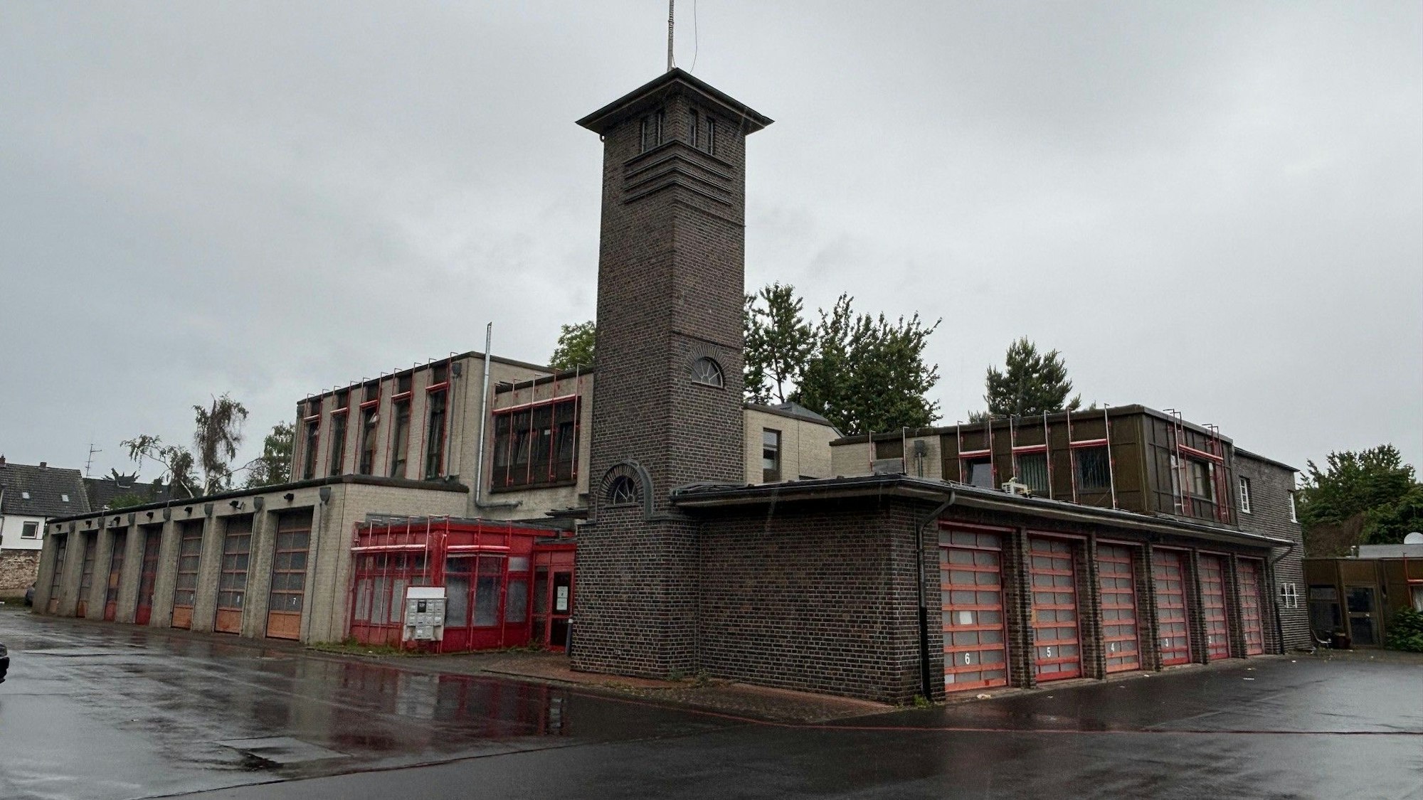 Auf dem Bild ist die Alte Feuerwache zu sehen.