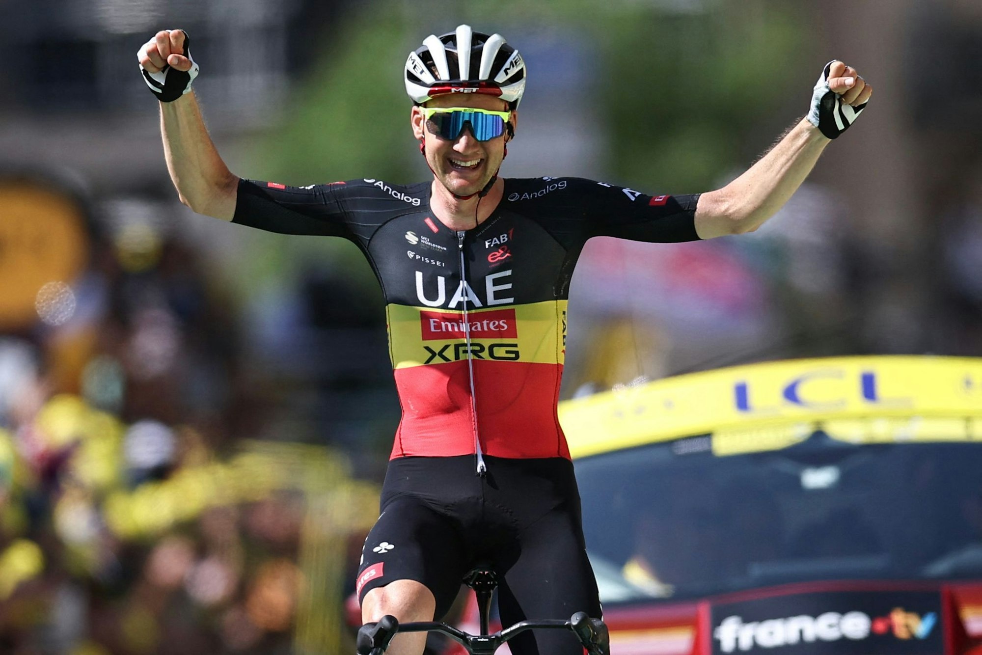 Tim Wellens hat die 15. Tour-Etappe gewonnen.