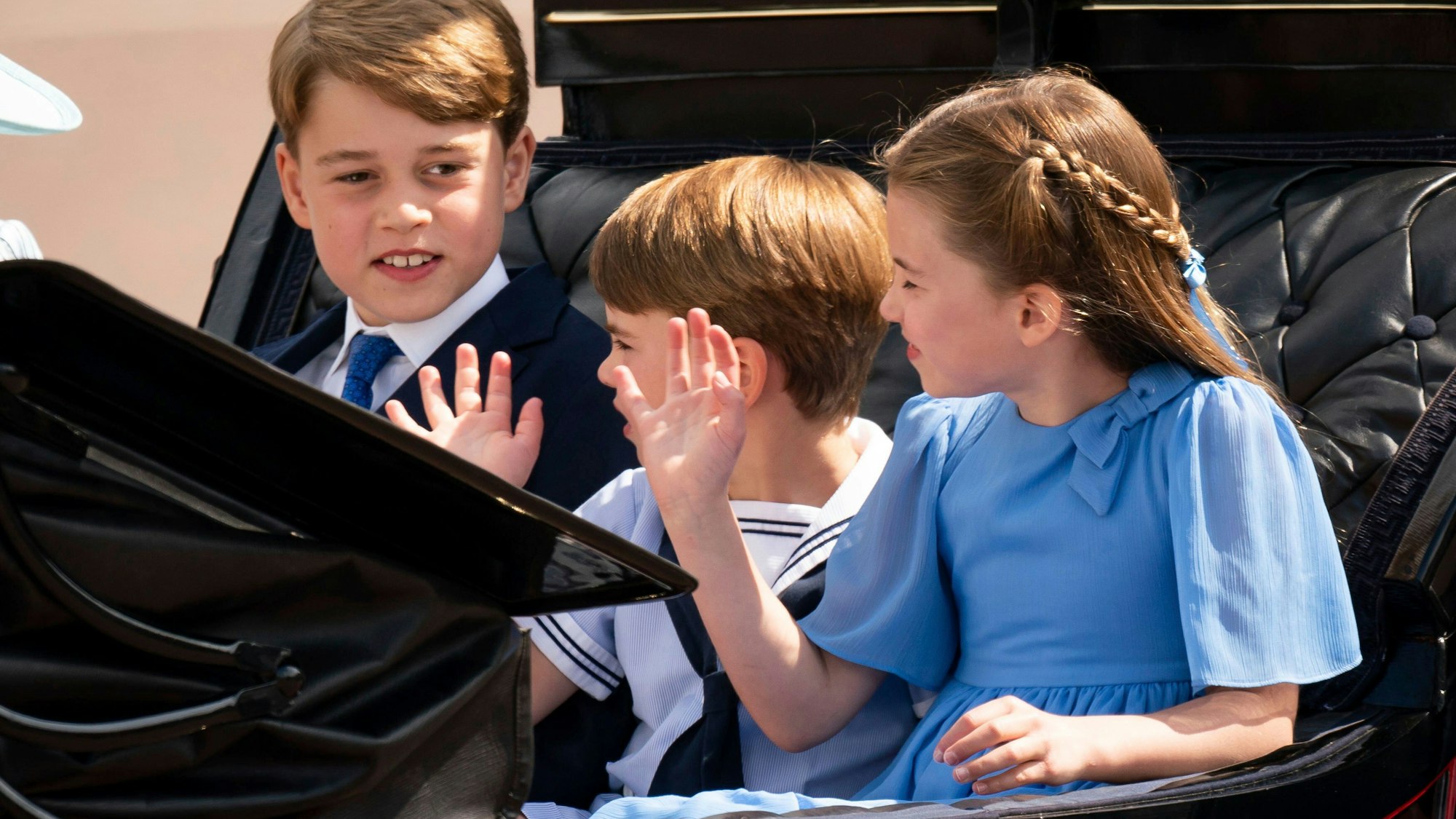 Prinz George (l-r), Prinz Louis und Prinzessin Charlotte