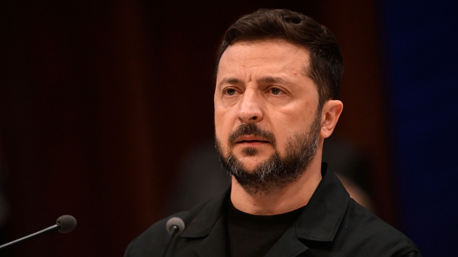 Der ukrainische Präsident Wolodymyr Selenskyj kündigt in einer Videoansprache neue Gespräche mit Russland an. (Archivbild)