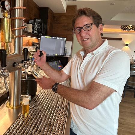 Stephan Wierig hat das Restaurant „Zur Talsperre“ als Brauhaus am 18. Juli 2025 neu eröffnet.