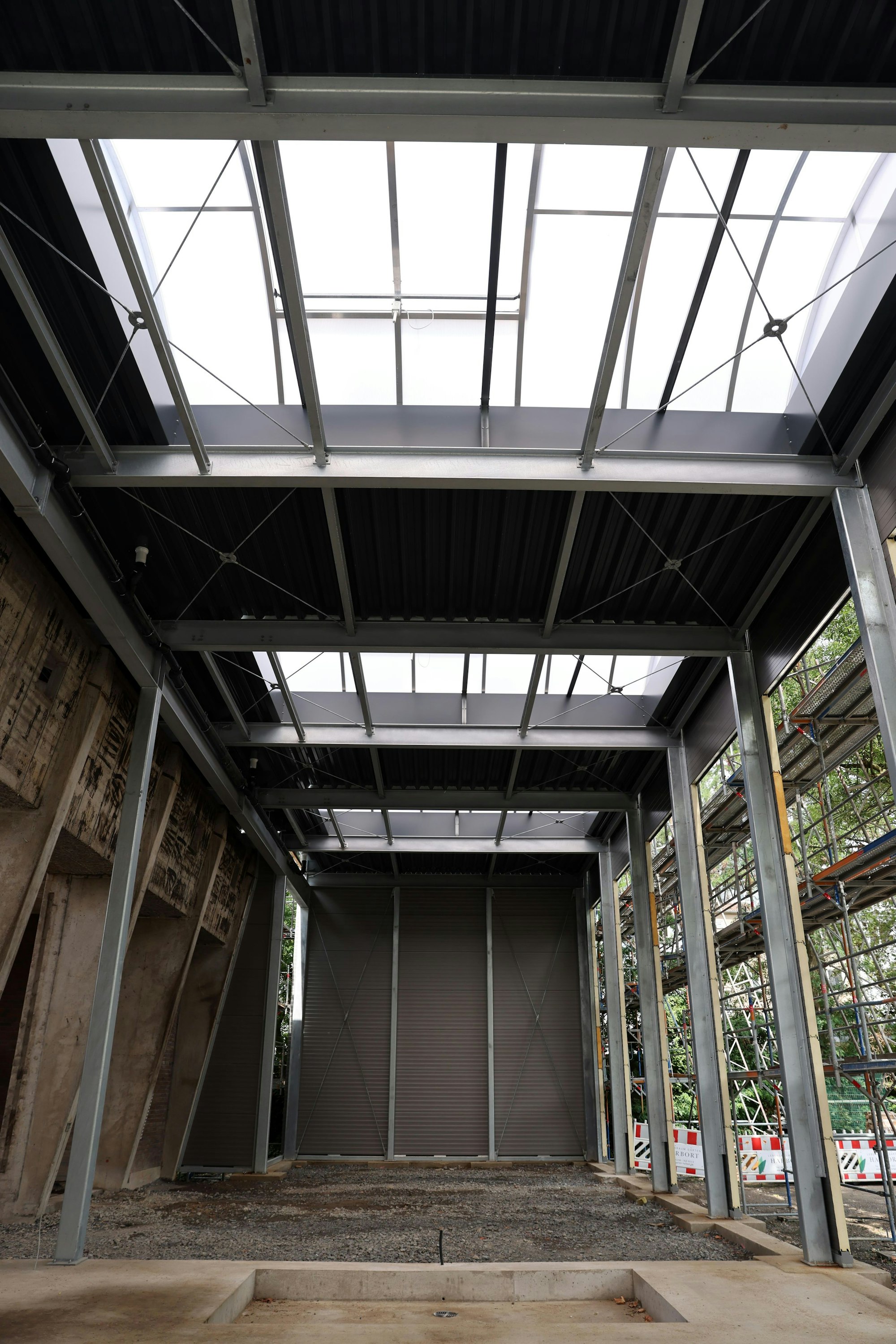 Viel größer und heller wird das neue Giraffenhaus. Im Frühjahr des kommenden Jahres soll es fertig sein.