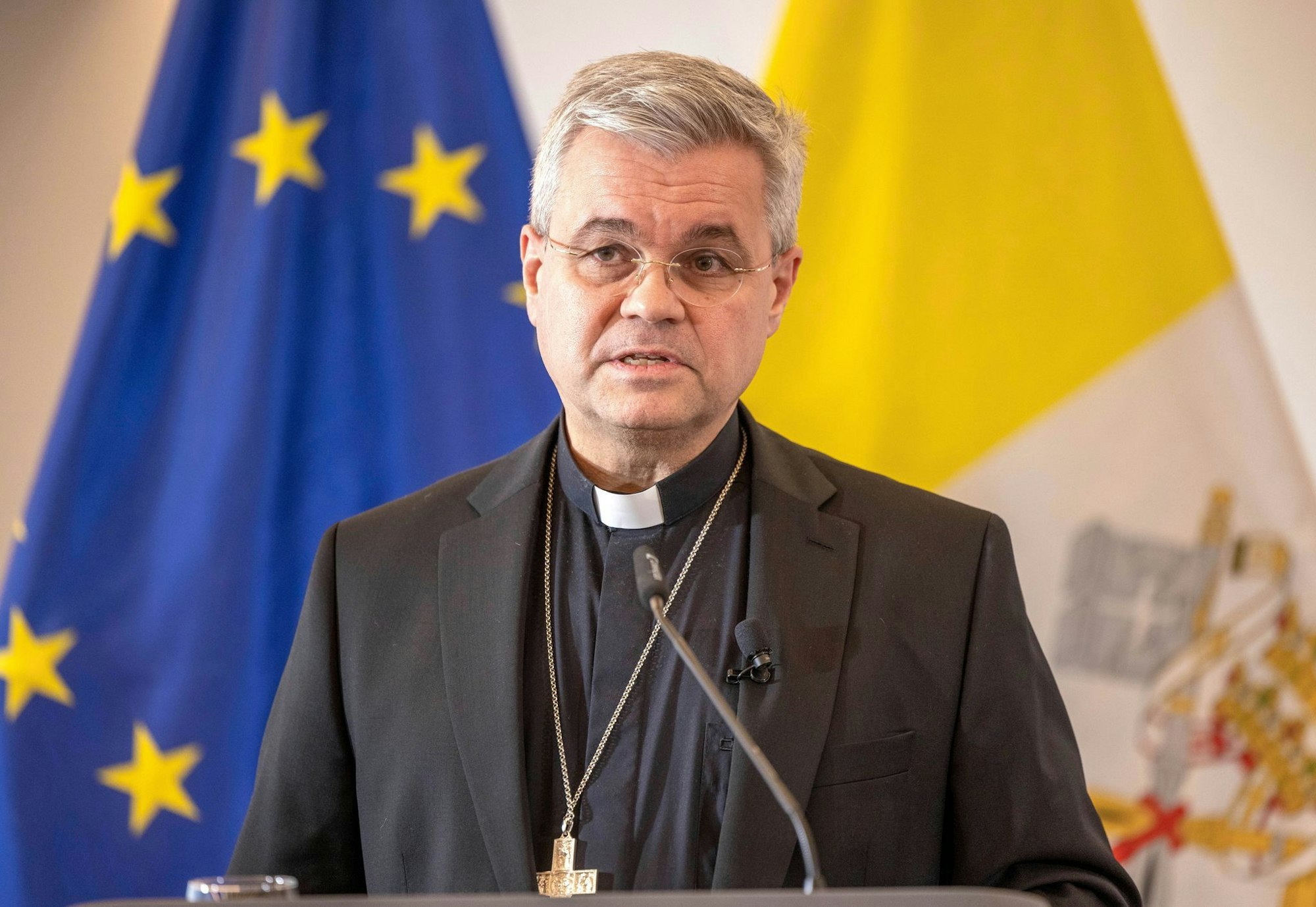 Erzbischof Udo Markus Bentz professionalisiert die Aufarbeitung von sexualisierter Gewalt. (Archivbild)