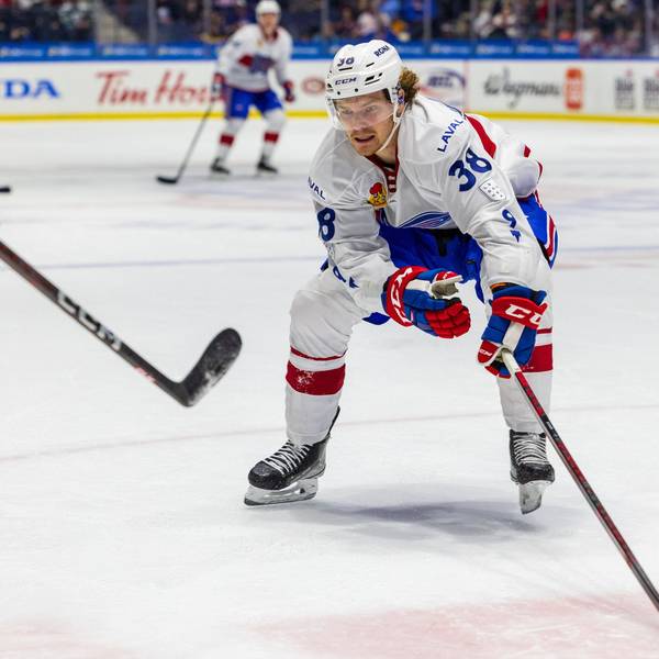 Nate Schnarr stürmt in der kommenden Saison in der Deutschen Eishockey Liga für die Kölner Haie.