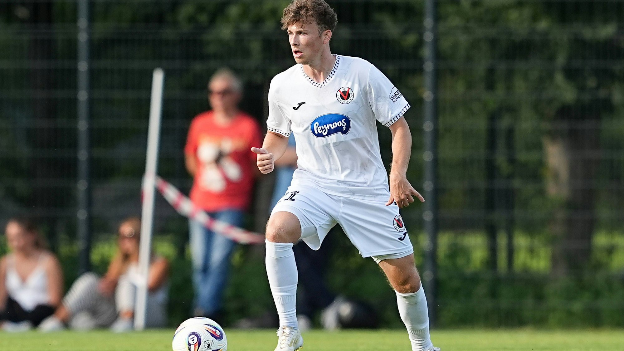 04.07.2025, xydrx, Fußball, FC Viktoria Köln - SC Wiedenbrück, Testspiel, Trainingsplatz Pohlstadtsweg: Lucas Wolf Viktoria Köln 21 Nordrhein-Westfahlen Deutschland *** 04 07 2025, xydrx, Football, FC Viktoria Köln SC Wiedenbrück, Test match, Training ground Pohlstadtsweg Lucas Wolf Viktoria Köln 21 North Rhine-Westphalia Germany