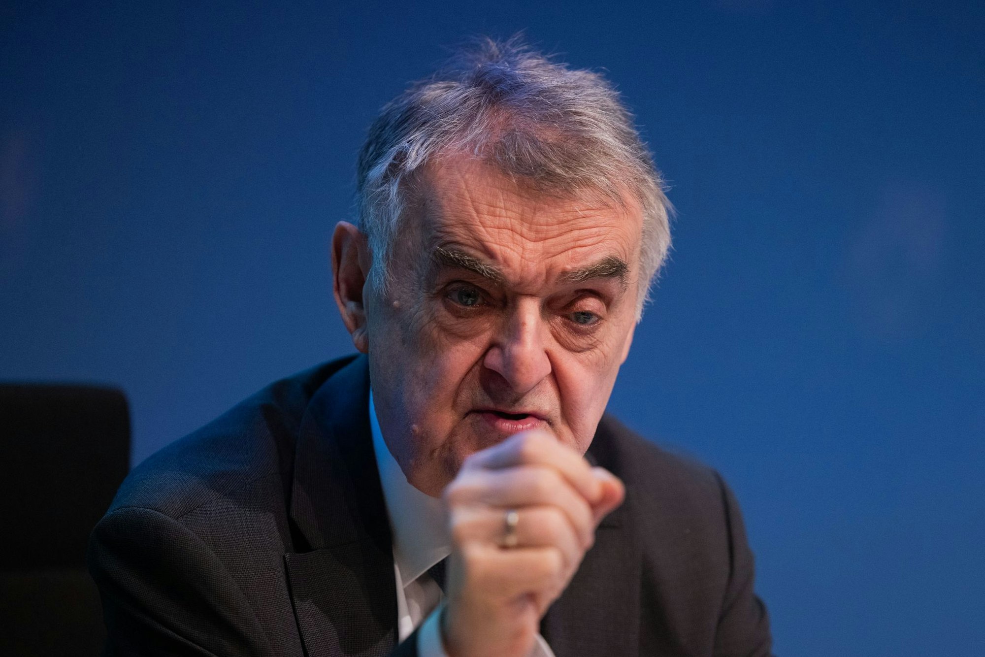 Das Bild zeigt Nordrhein-Westfalens Innenminister Herbert Reul (CDU). Foto: Rolf Vennenbernd/dpa (Archivbild)