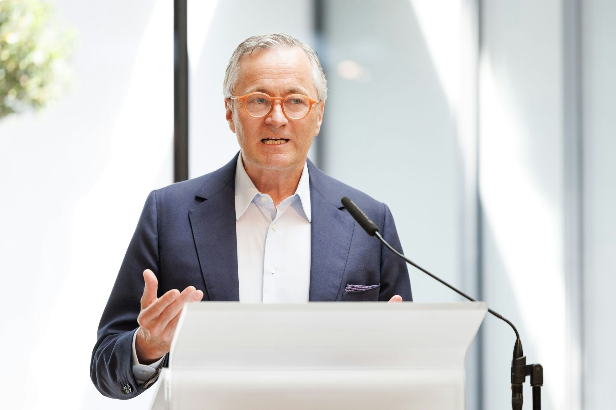 Hannes Ametsreiter ist noch bis Ende Juli Vorstandsvorsitzender der Bertelsmann Stiftung. Ihn zieht es zurück in die Wirtschaft. (Archivbild)
