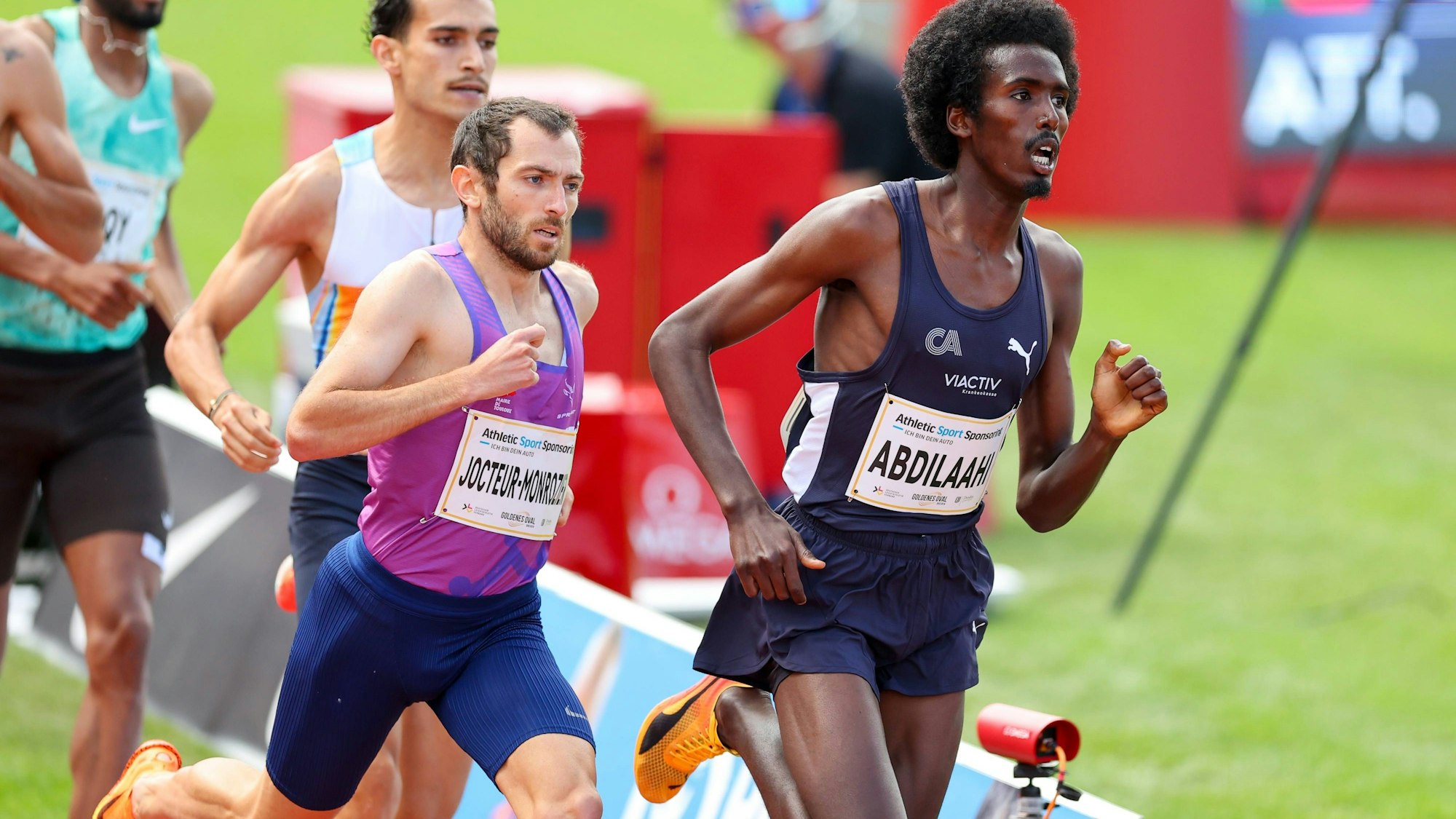 Goldenes Oval 2025 am 01.06.2025 im Heinz-Steyer-Stadion, Dresden. 1500m Männer, Pierrik Jocteur-Monrozier FRA, Mohamed Abdilaahi GER Dresden Heinz-Steyer-Stadion Sachsen Deutschland *** Golden Oval 2025 on 01 06 2025 at Heinz Steyer Stadium, Dresden 1500m Men, Pierrik Jocteur Monrozier FRA , Mohamed Abdilaahi GER Dresden Heinz Steyer Stadium Saxony Germany