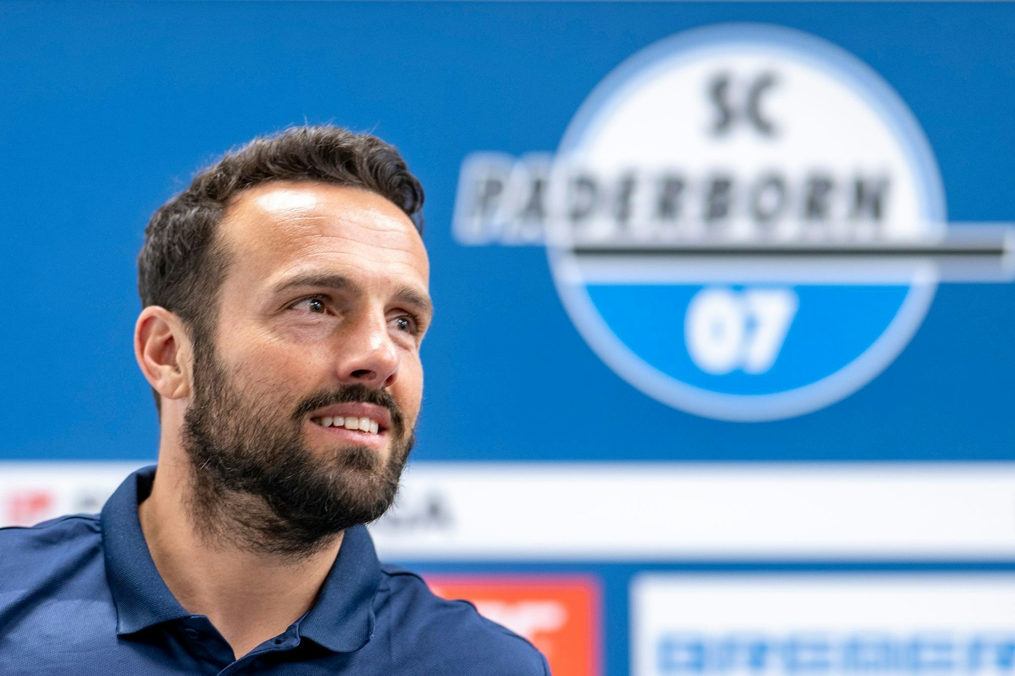Ralf Kettemann steht vor seinem ersten Zweitligaspiel als Cheftrainer des SC Paderbor.