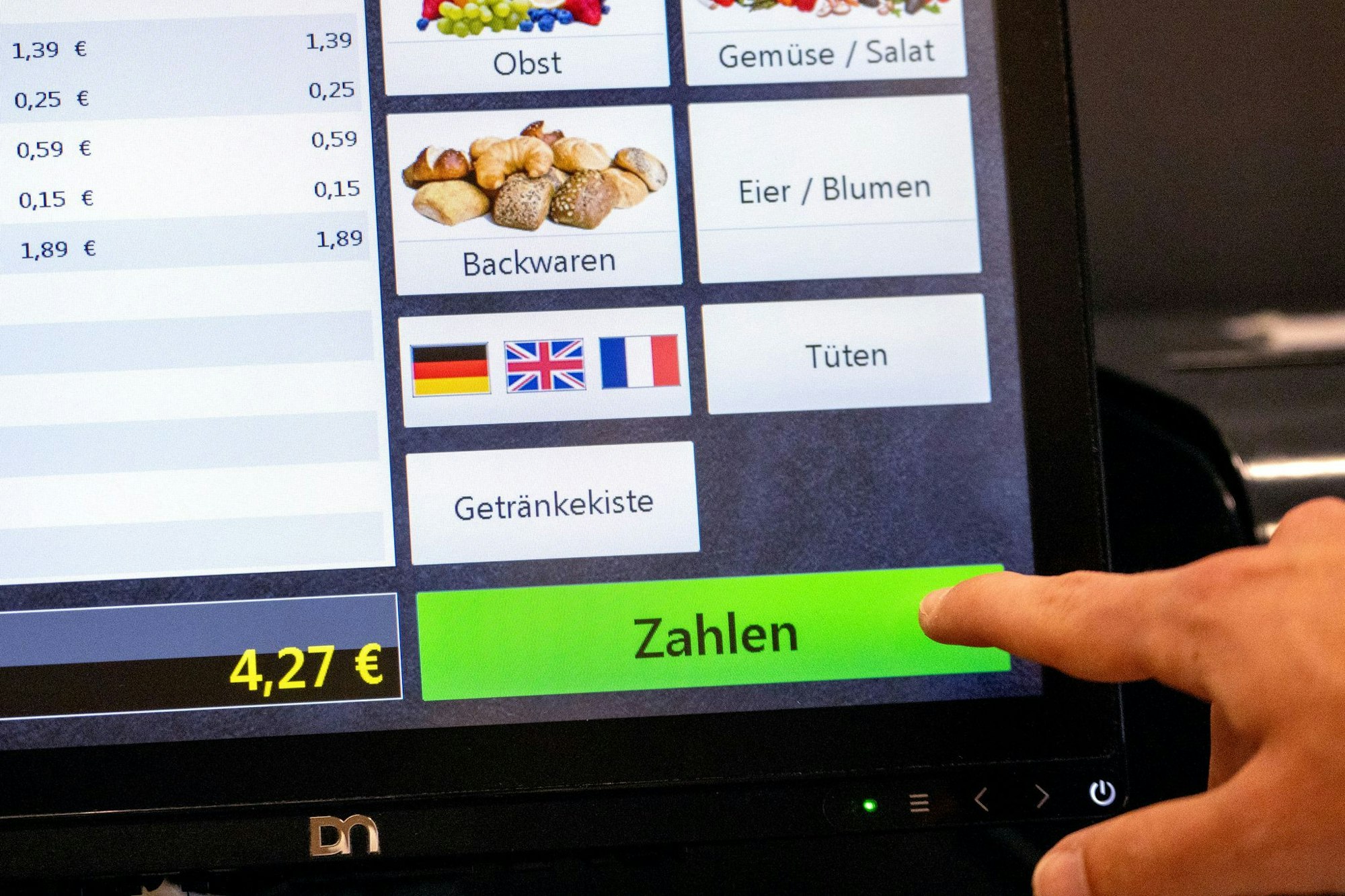Die Inflationsrate in NRW lag im Juli bei 1,8 Prozent. Obst wurde teurer, Gemüse billiger. (Symbolbild)