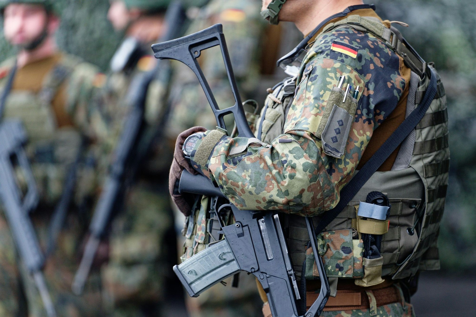 Die Einstellungs-Zahlen bei der Bundeswehr steigen. (Archivbild)