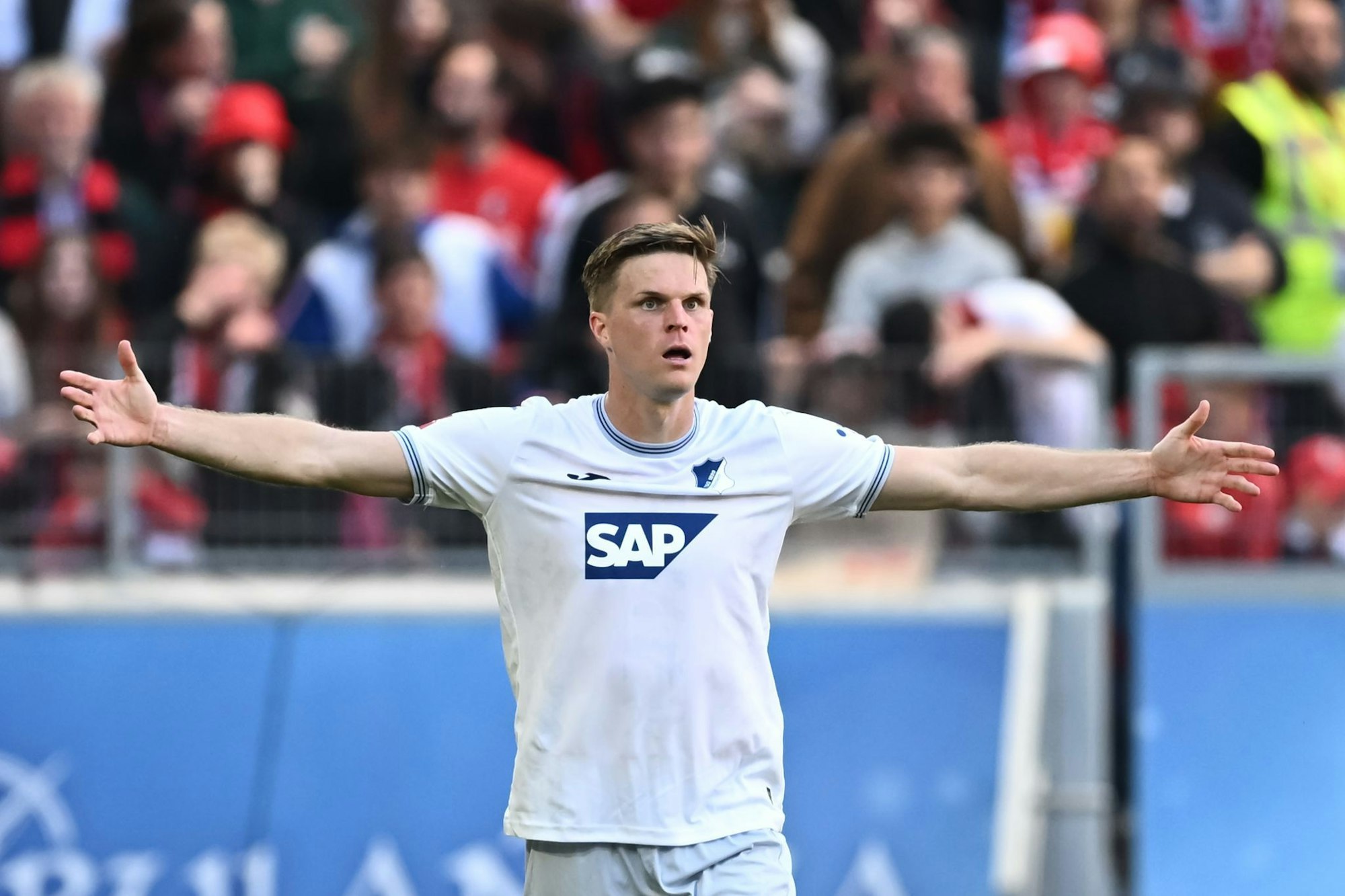 Wechselt von der TSG 1899 Hoffenheim zum 1. FC Köln: Stürmer Marius Bülter.