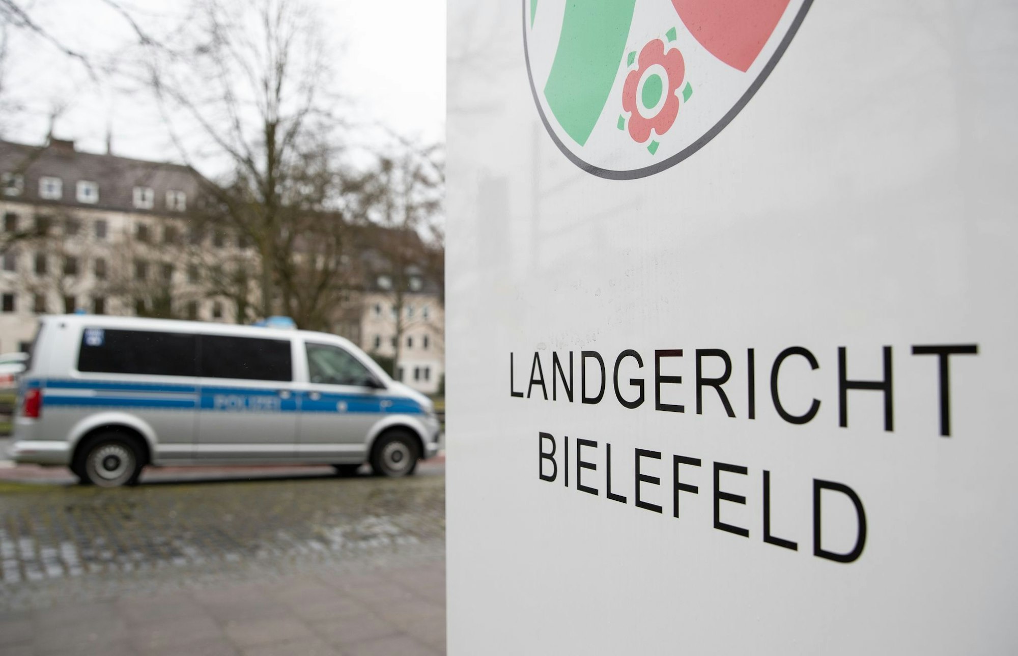Das Landgericht Bielefeld hat einen 60-Jährigen zu einer Bewährungsstrafe wegen Beihilfe zum Totschlag verurteilt. (Archivbild)