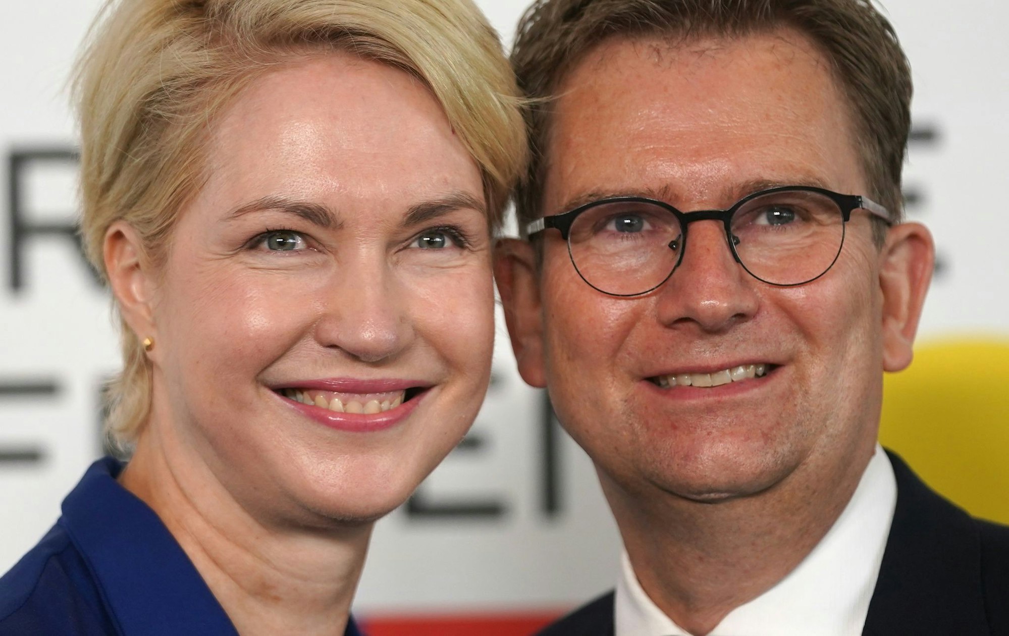 Seit 25 Jahren verheiratet: Schwesig und ihr Ehemann Stefan. (Archivbild)