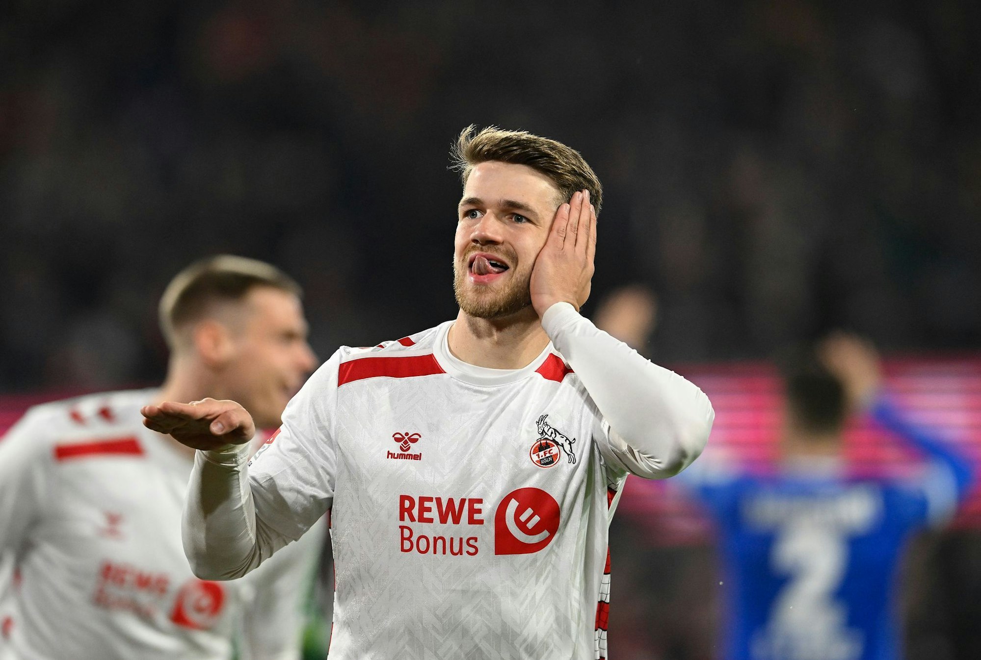 Jan Thielmann hat seinen Vertrag beim 1. FC Köln verlängert.
