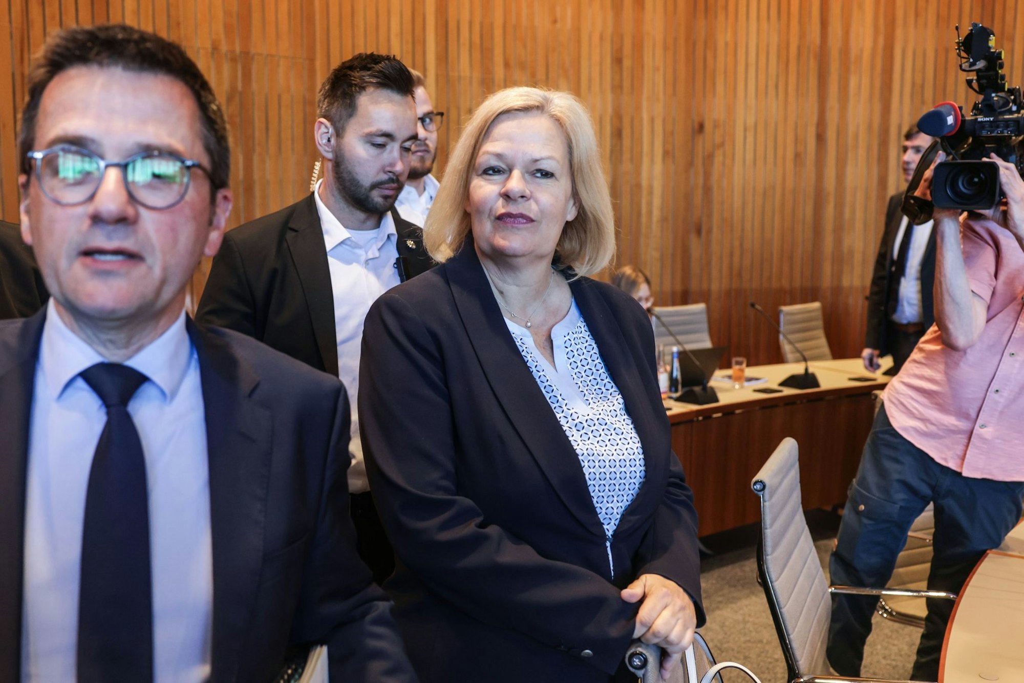 Auch die ehemalige Bundesinnenministerin Nancy Faser (SPD) war im Untersuchungsausschuss des nordrhein-westfälischen Landtags zum Terror-Anschlag von Solingen als Zeugin vernommen worden. (Archivbild)