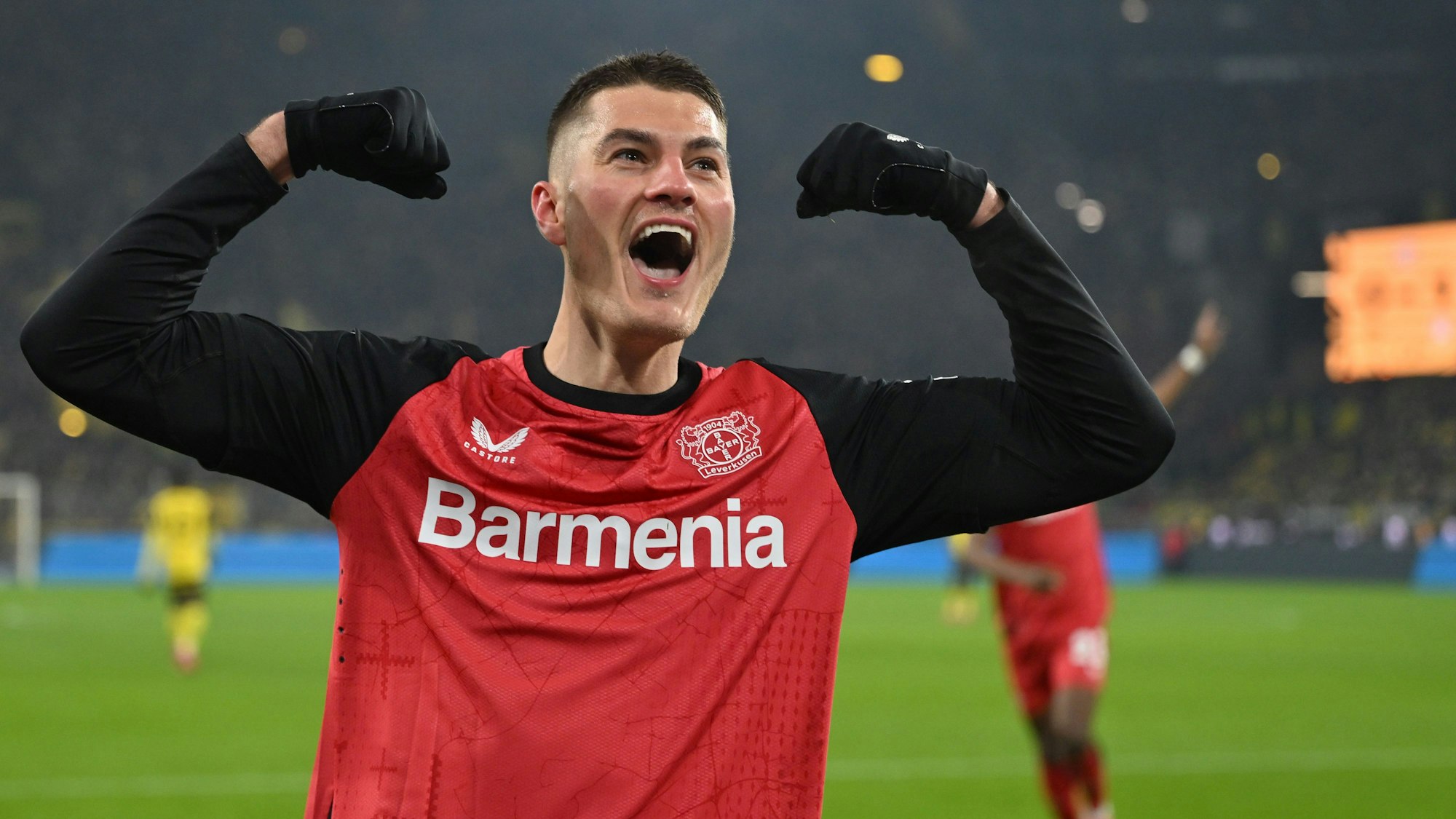 Leverkusens Patrik Schick bejubelt sein Tor zum 2:0.