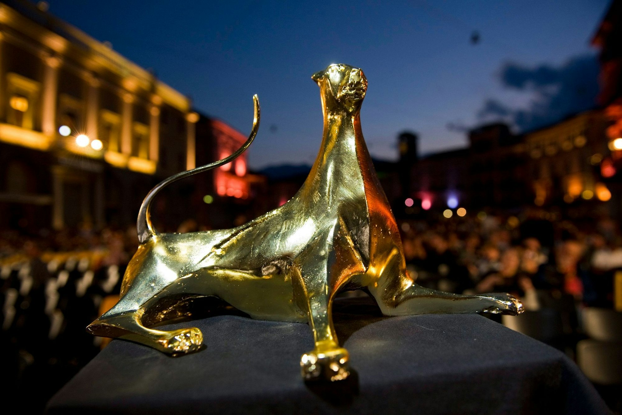 Fünf deutsche oder mit deutschem Engagement entstandene Beiträge wurden in den Hauptwettbewerb um den Goldenen Leoparden eingeladen. (Symbolfoto)