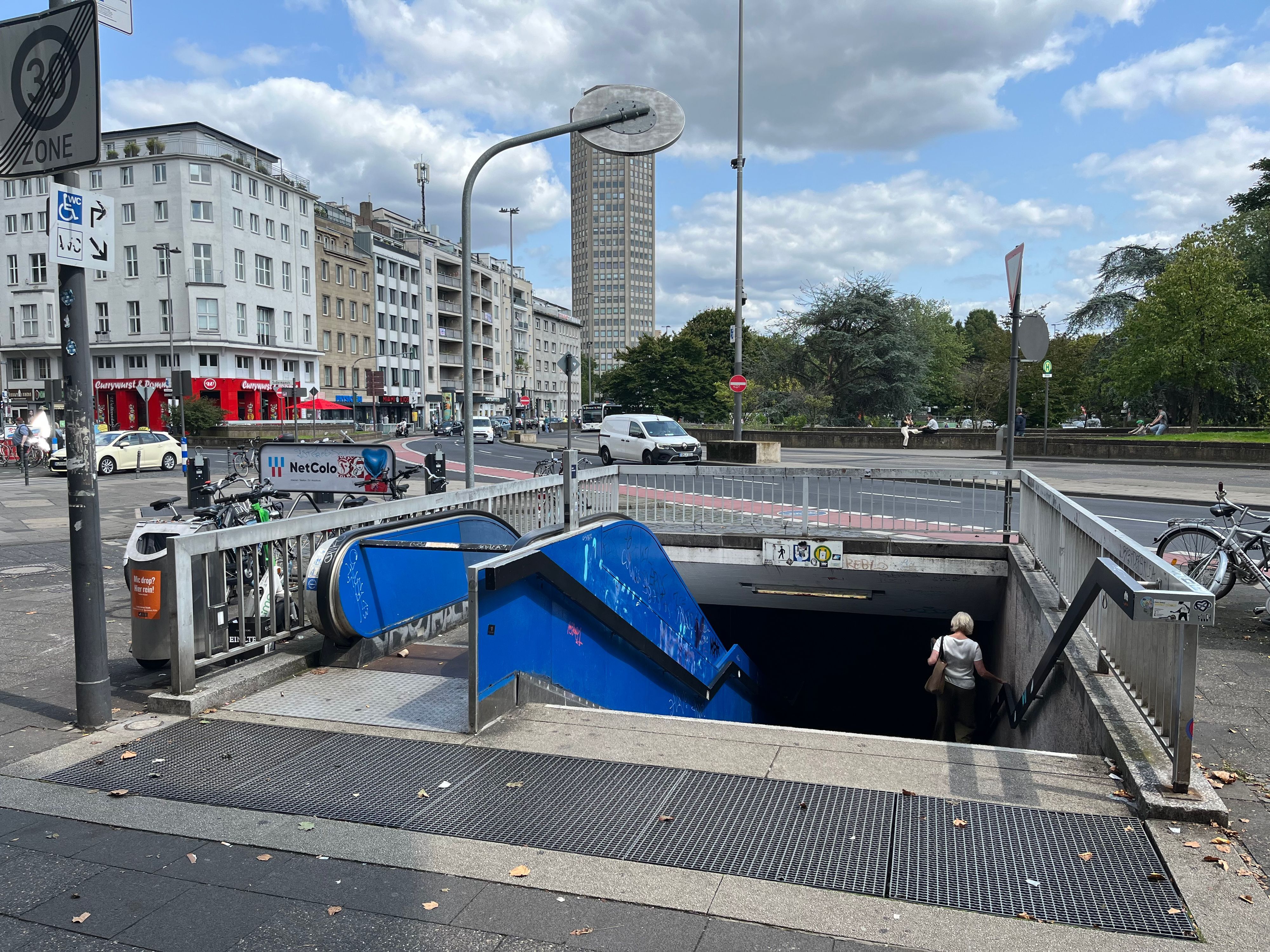 So sahen die Zugänge vor der Zubetonierung aus.