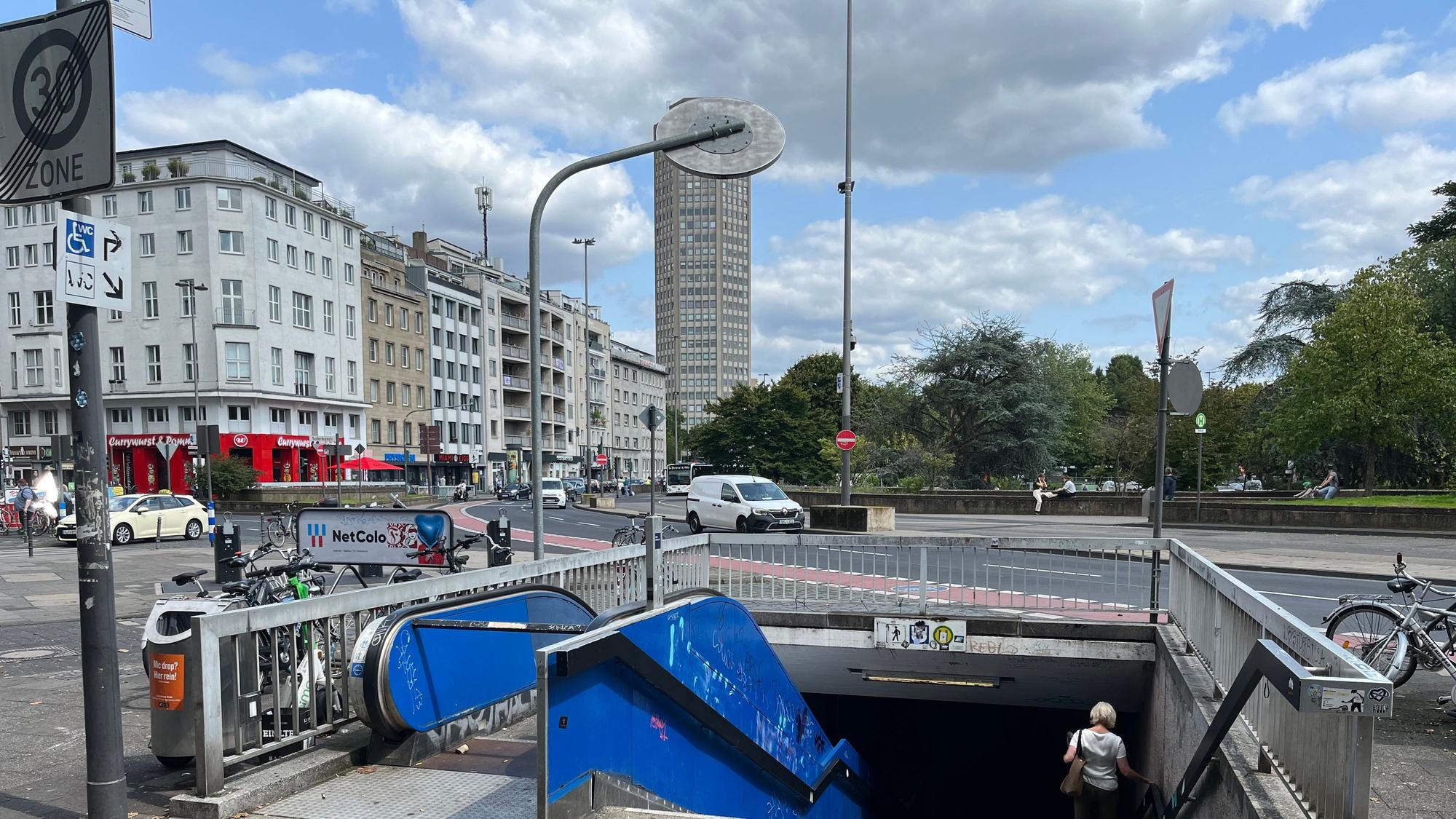 So sahen die Zugänge vor der Zubetonierung aus.