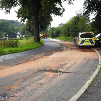 Streifenwagen der Polizei an der Unfallstelle