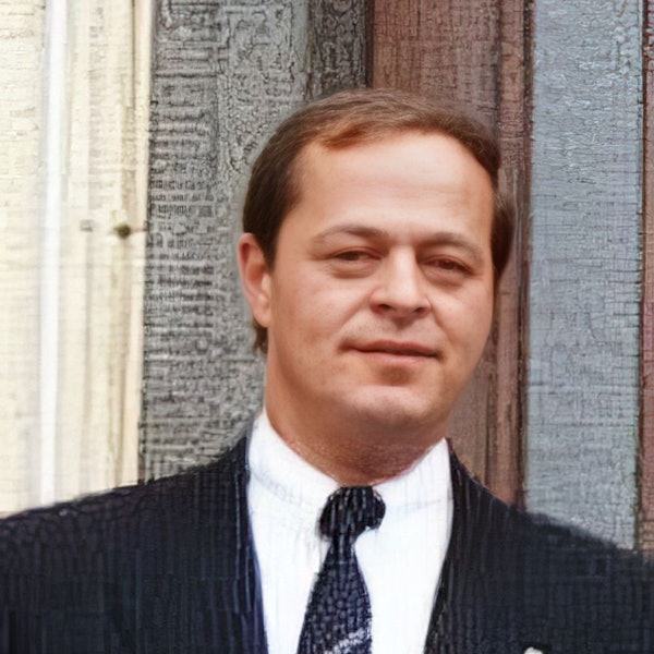 Porträtfoto von Bernhard Wachter.