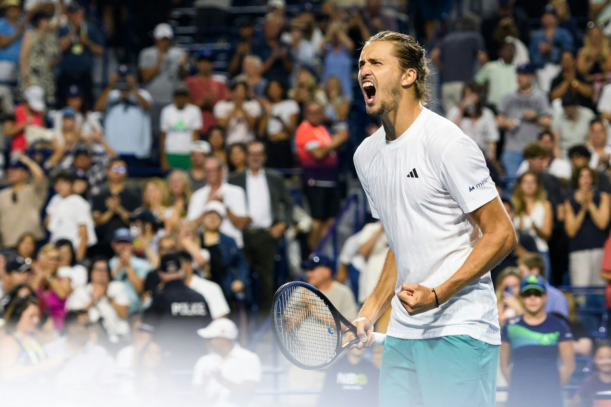 Alexander Zverev steht im Halbfinale beim ATP-Turnier in Toronto.