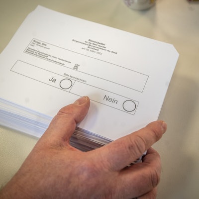 Wahlzettel für die Bürgermeisterwahl in Burscheid am 20. März 2022