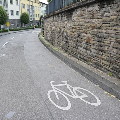 Das Foto zeigt die Laurentiusstraße in Bergisch Gladbach